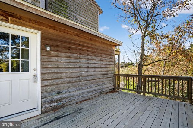 5160 MALLARD POND, Chincoteague Island, VA 23336