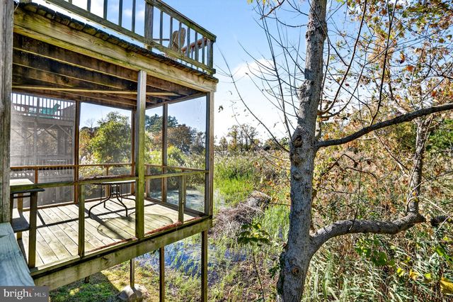 5160 MALLARD POND, Chincoteague Island, VA 23336