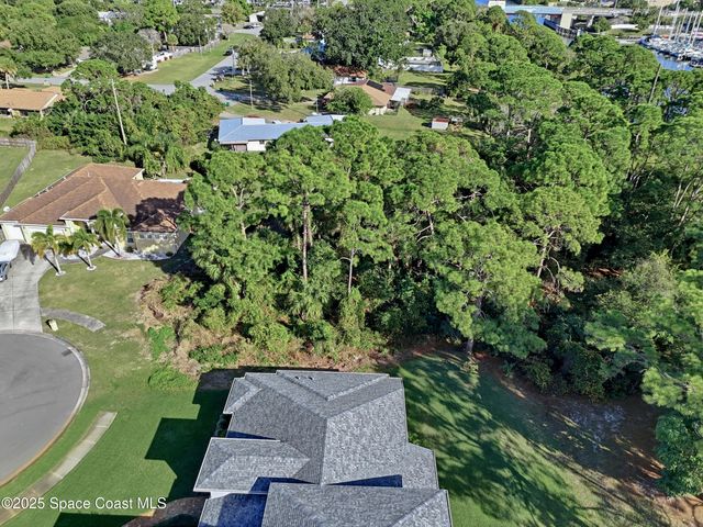 111 Edgewater Way, Merritt Island, FL 32953