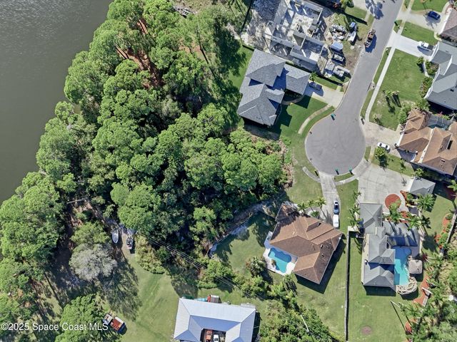 111 Edgewater Way, Merritt Island, FL 32953