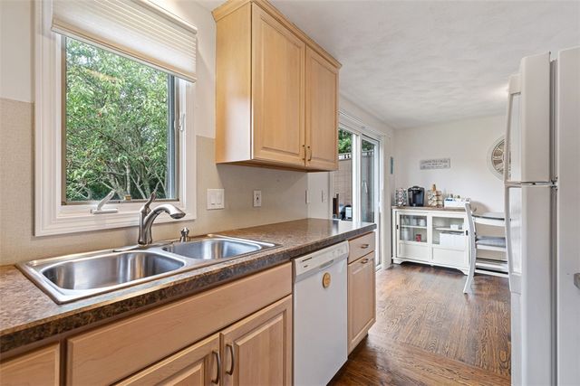 660 Point Judith Road D2, Narragansett, RI 02882