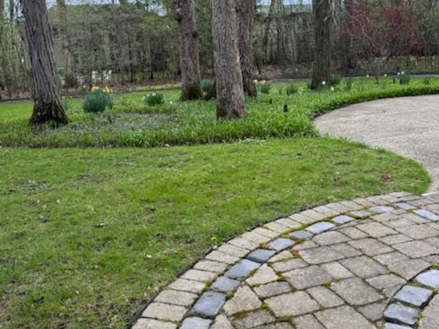 371 Red Oak Lane, Highland Park, IL 60035