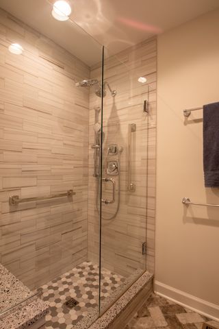 371 Red Oak Lane, Highland Park, IL 60035