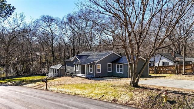 329 Gordon Street, Rockmart, GA 30153