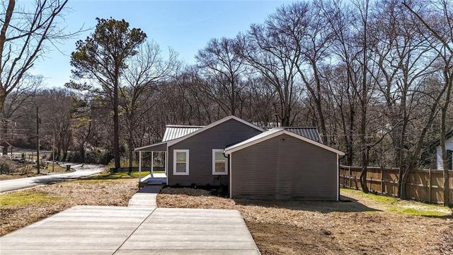 329 Gordon Street, Rockmart, GA 30153