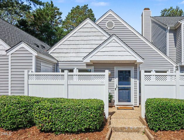 5029 Avenida Del Sol Drive, Raleigh, NC 27616
