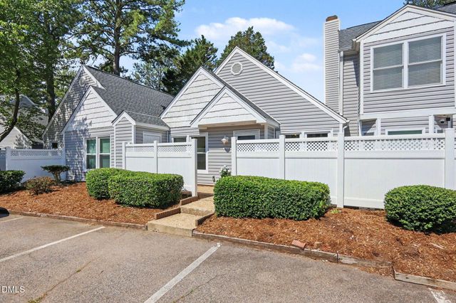 5029 Avenida Del Sol Drive, Raleigh, NC 27616
