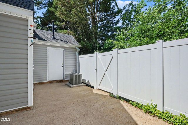 5029 Avenida Del Sol Drive, Raleigh, NC 27616