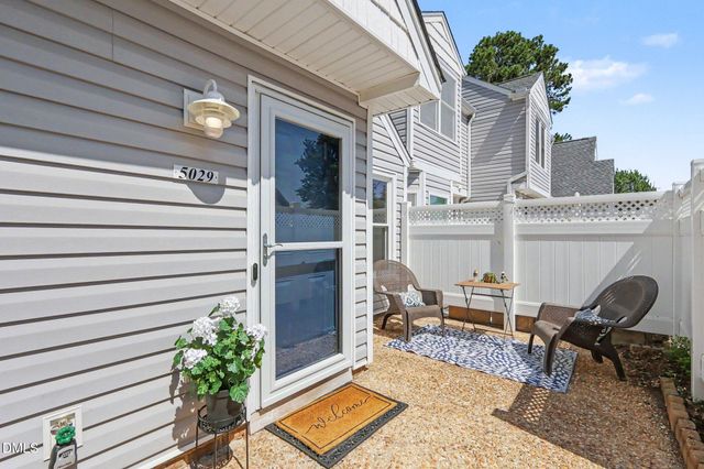 5029 Avenida Del Sol Drive, Raleigh, NC 27616