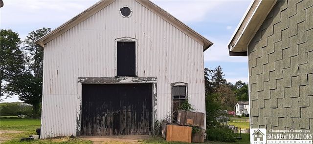 4604 West Railroad Avenue, Stockton, NY 14874