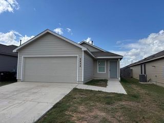 2454 Broken Arrow, New Braunfels, TX 78130