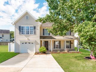 7125 Roaming Path Court, Charlotte, NC 28214