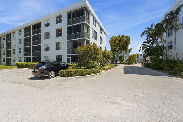 2008 S Federal Highway 101, Boynton Beach, FL 33435
