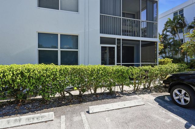 2008 S Federal Highway 101, Boynton Beach, FL 33435