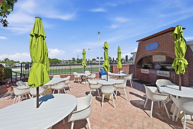 2008 S Federal Highway 101, Boynton Beach, FL 33435
