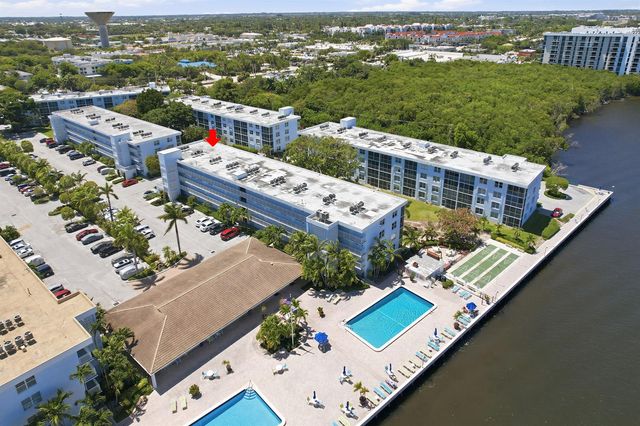 2008 S Federal Highway 101, Boynton Beach, FL 33435