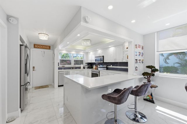 2008 S Federal Highway 101, Boynton Beach, FL 33435