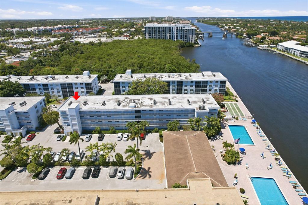2008 S Federal Highway 101, Boynton Beach, FL 33435