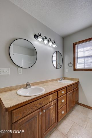 502 Patterson Street, Duenweg, MO 64841