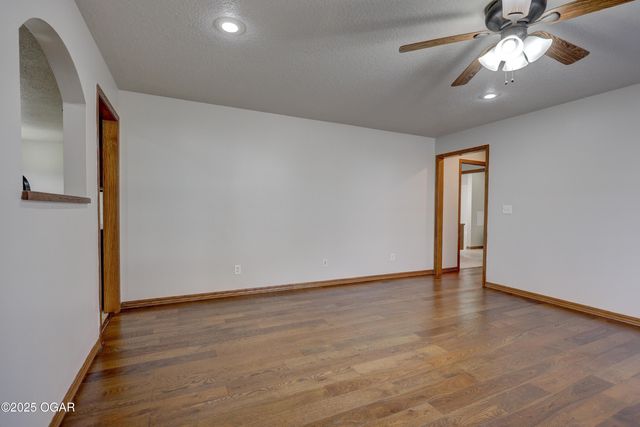 502 Patterson Street, Duenweg, MO 64841