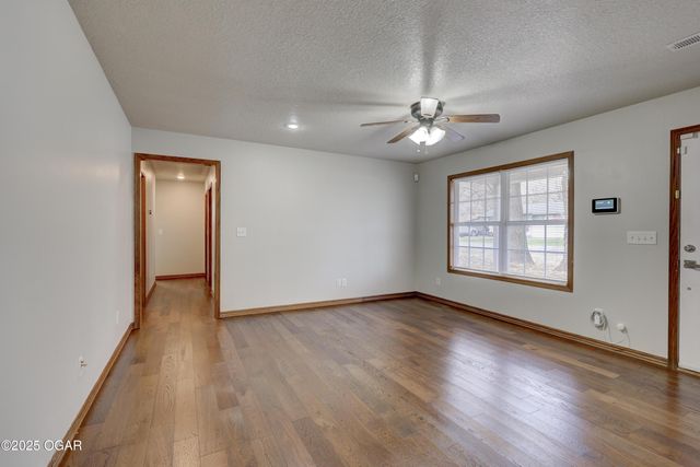 502 Patterson Street, Duenweg, MO 64841