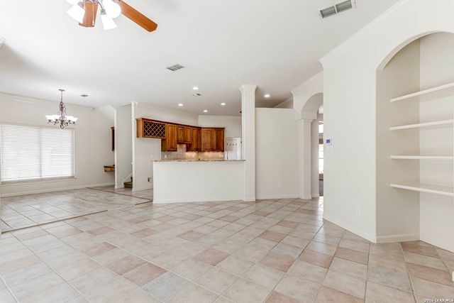 18211 Lemans, San Antonio, TX 78258