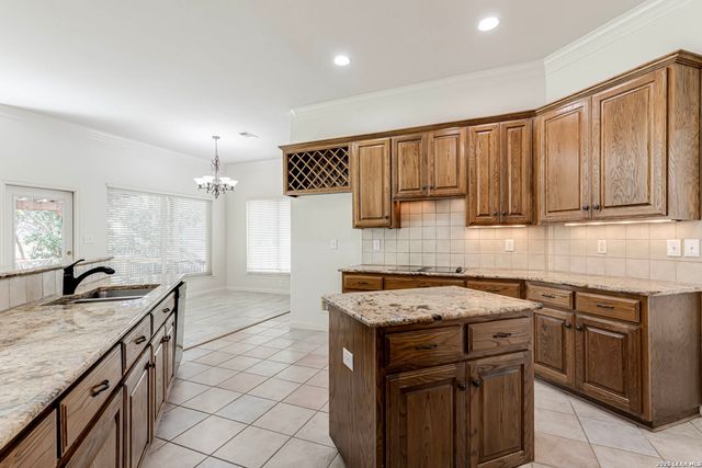 18211 Lemans, San Antonio, TX 78258