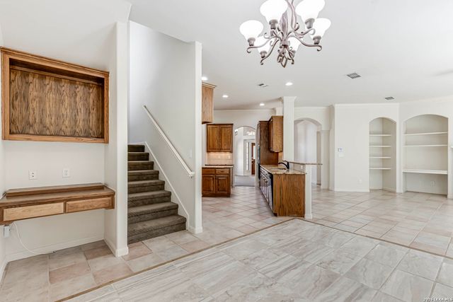 18211 Lemans, San Antonio, TX 78258