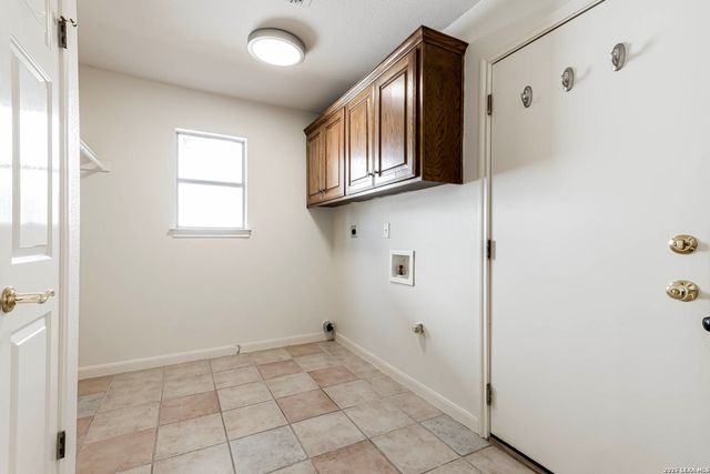 18211 Lemans, San Antonio, TX 78258