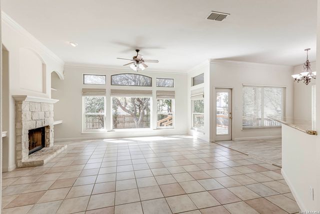 18211 Lemans, San Antonio, TX 78258