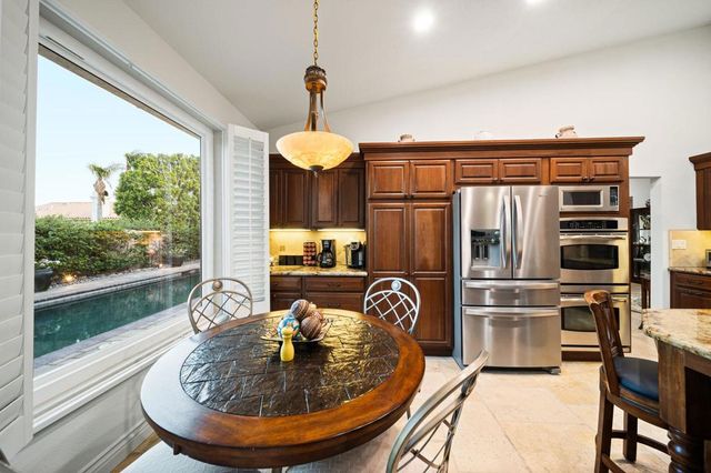 370 Cypress Point Drive, Palm Desert, CA 92211