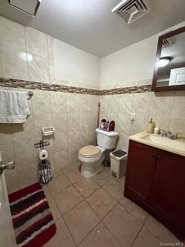 2355 Tiebout Avenue, Bronx, NY 10458