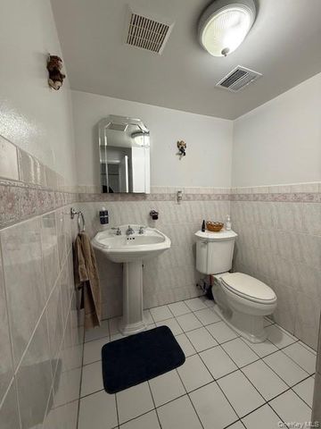 2355 Tiebout Avenue, Bronx, NY 10458