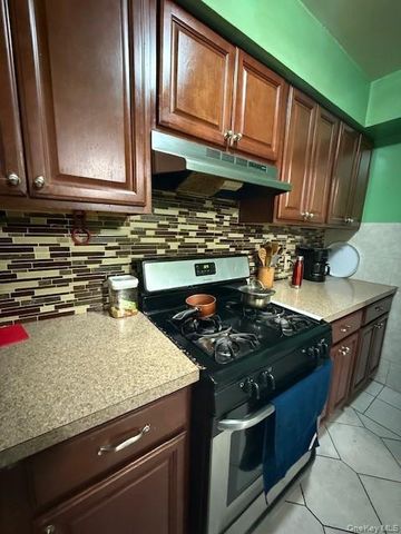 2355 Tiebout Avenue, Bronx, NY 10458