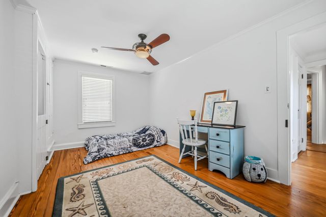 144 KINGS HWY, Lewes, DE 19958