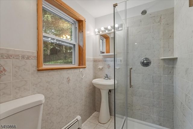 565 Dell Rd, Roxbury Twp., NJ 07850