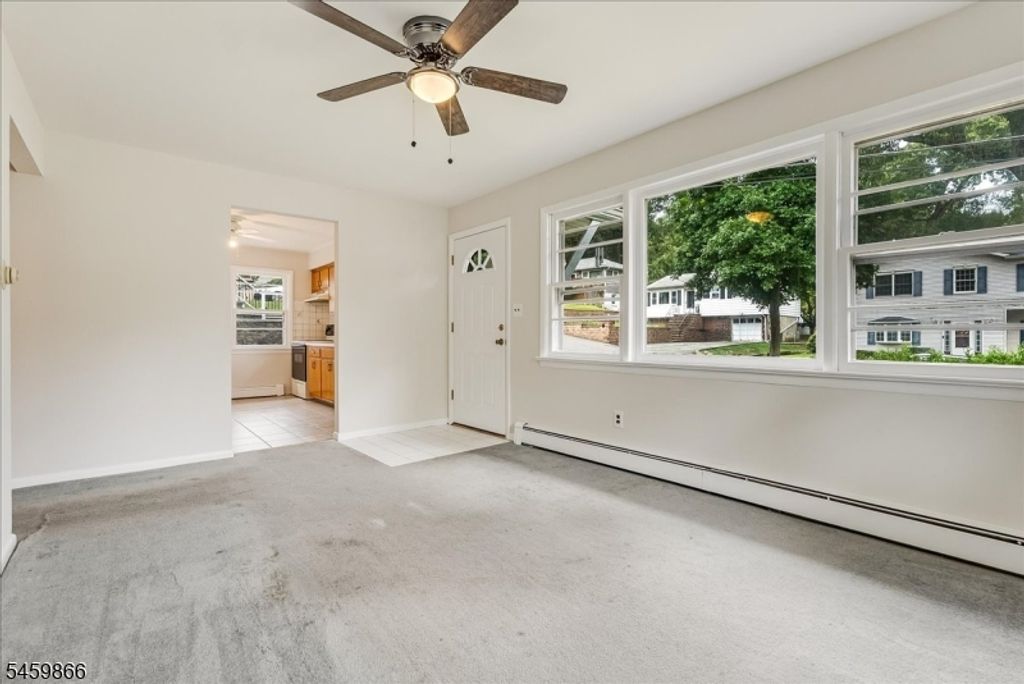 565 Dell Rd, Roxbury Twp., NJ 07850 — photo 5