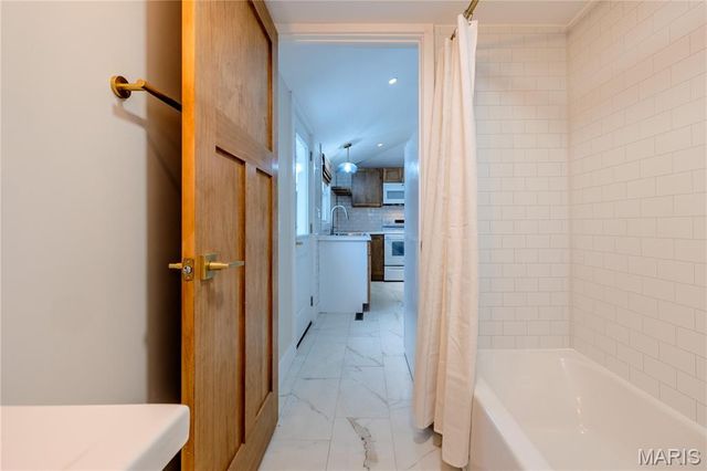 1311 Center Street, Hillsboro, IL 62049