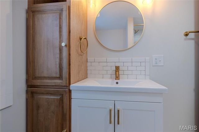 1311 Center Street, Hillsboro, IL 62049