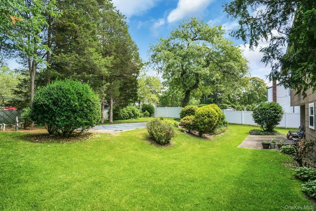 111 Daly Road, East Northport, NY 11731