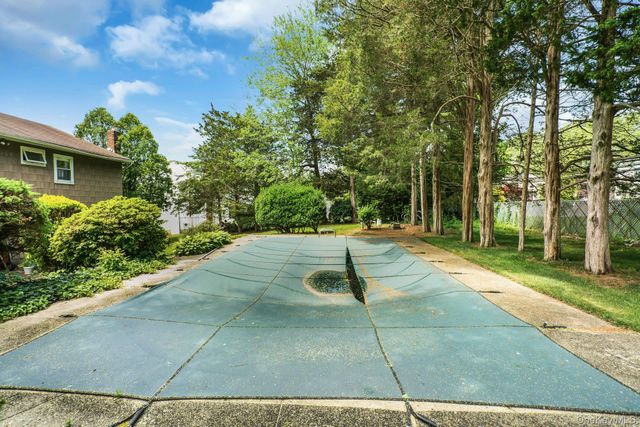 111 Daly Road, East Northport, NY 11731