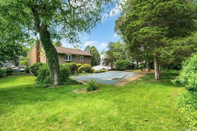 111 Daly Road, East Northport, NY 11731