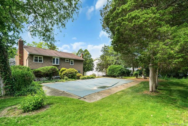 111 Daly Road, East Northport, NY 11731