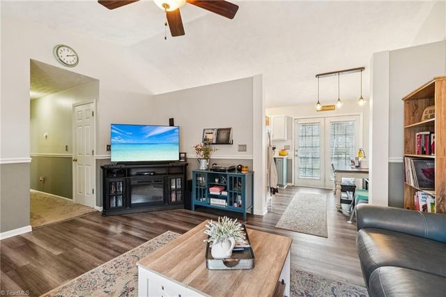 3630 Southpark Drive, High Point, NC 27263