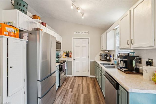 3630 Southpark Drive, High Point, NC 27263