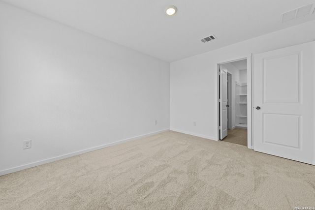 12731 Kathleen St, St Hedwig, TX 78152