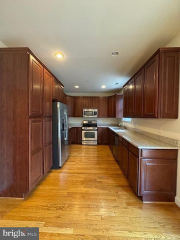748 MOORE AVE, Bryn Mawr, PA 19010