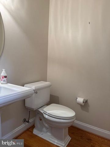 748 MOORE AVE, Bryn Mawr, PA 19010