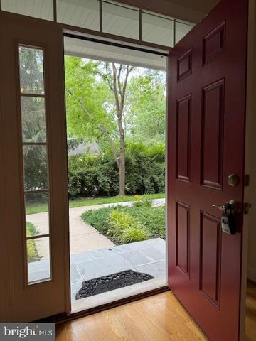 748 MOORE AVE, Bryn Mawr, PA 19010