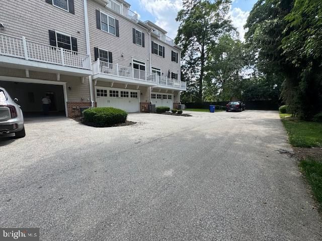 748 MOORE AVE, Bryn Mawr, PA 19010